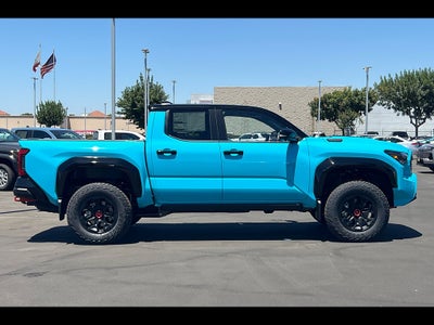 2026 Toyota Tacoma i-FORCE MAX TRD Pro