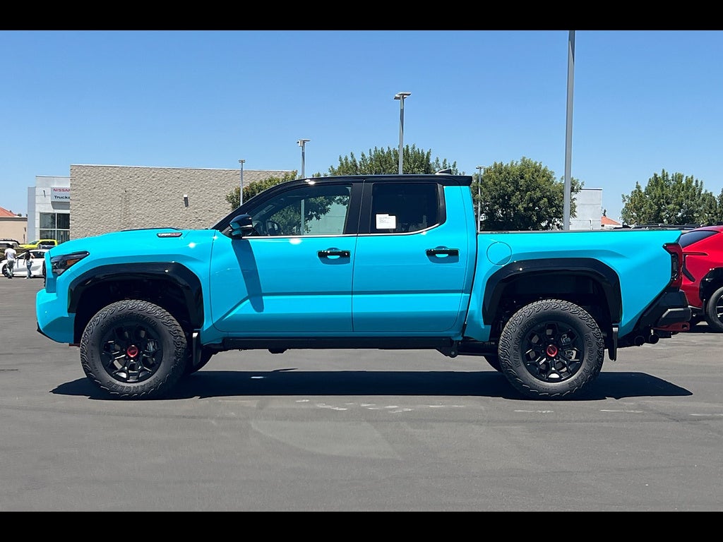 2026 Toyota Tacoma i-FORCE MAX TRD Pro