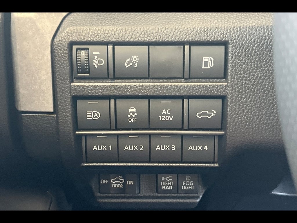 2026 Toyota Tacoma i-FORCE MAX Trailhunter