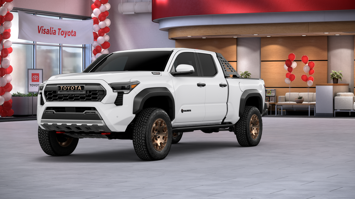 2026 Toyota Tacoma i-FORCE MAX Trailhunter