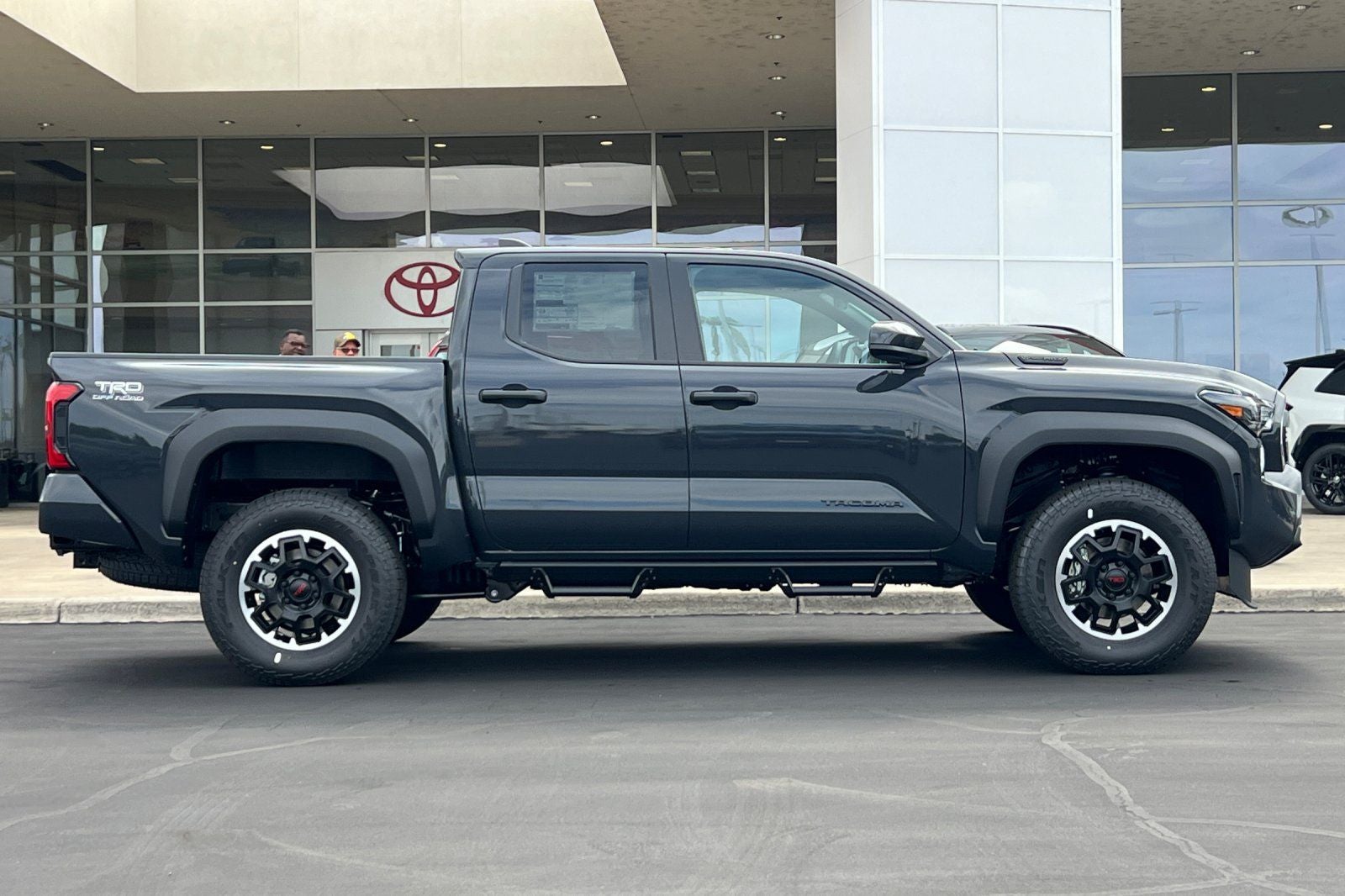 2026 Toyota Tacoma i-FORCE MAX TRD Off-Road i-FORCE MAX