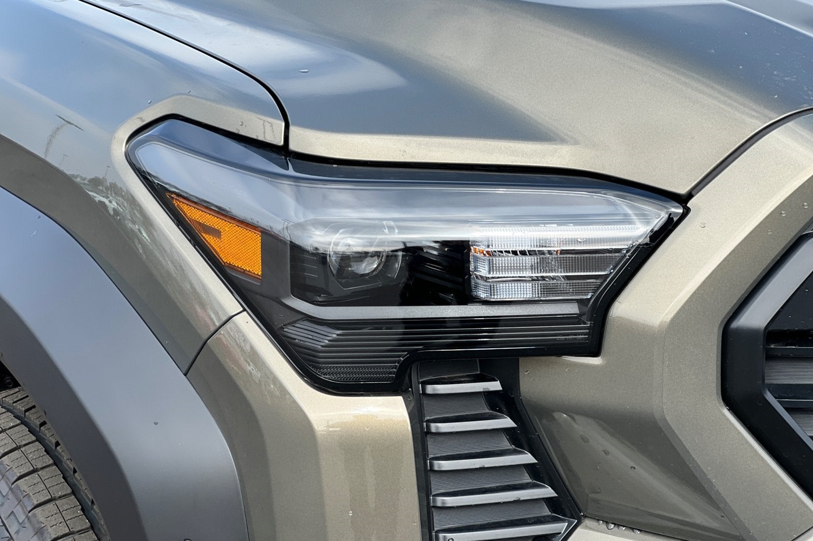 2026 Toyota Tacoma i-FORCE MAX TRD Off-Road i-FORCE MAX