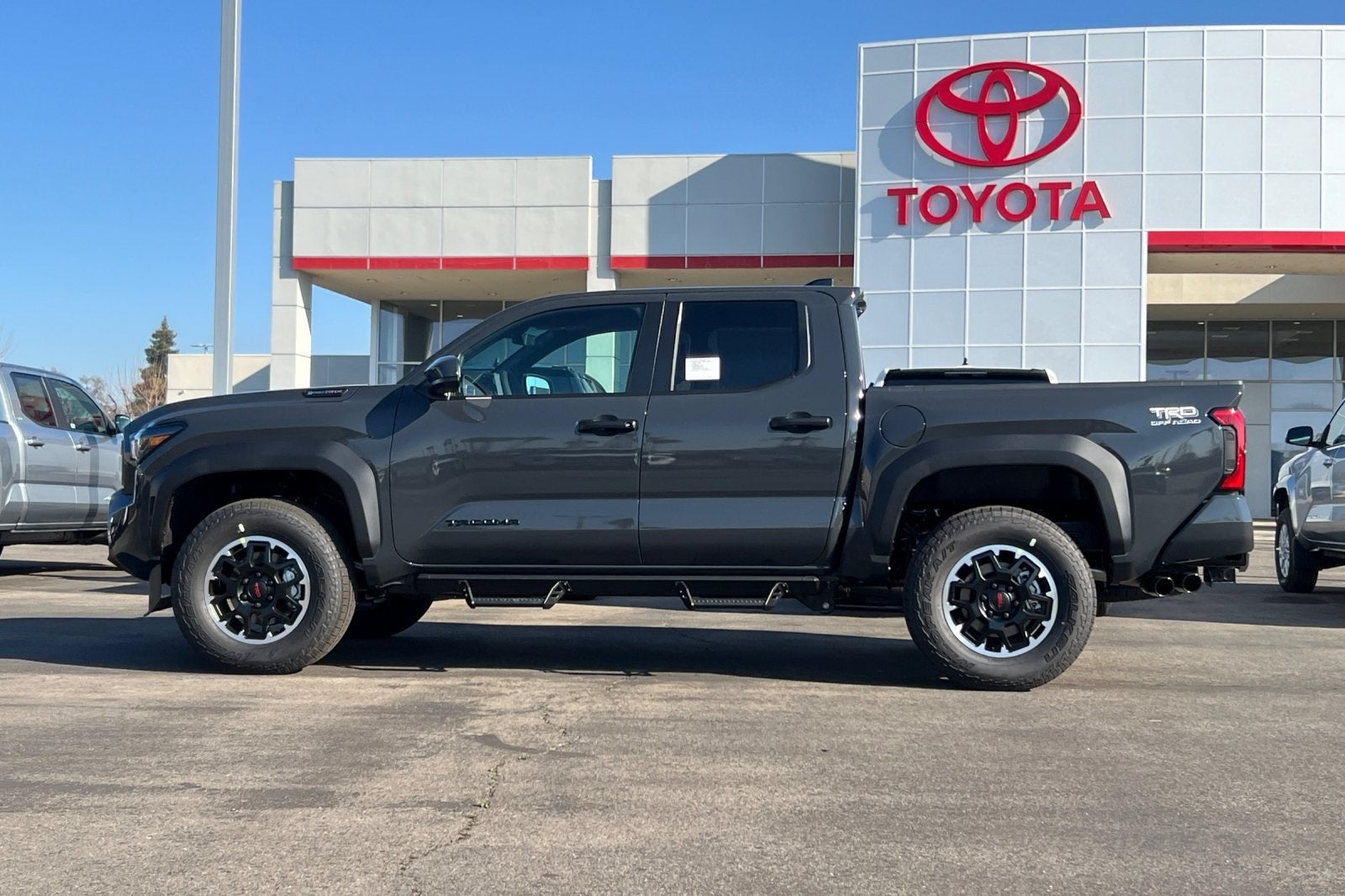 2026 Toyota Tacoma i-FORCE MAX TRD Off-Road i-FORCE MAX