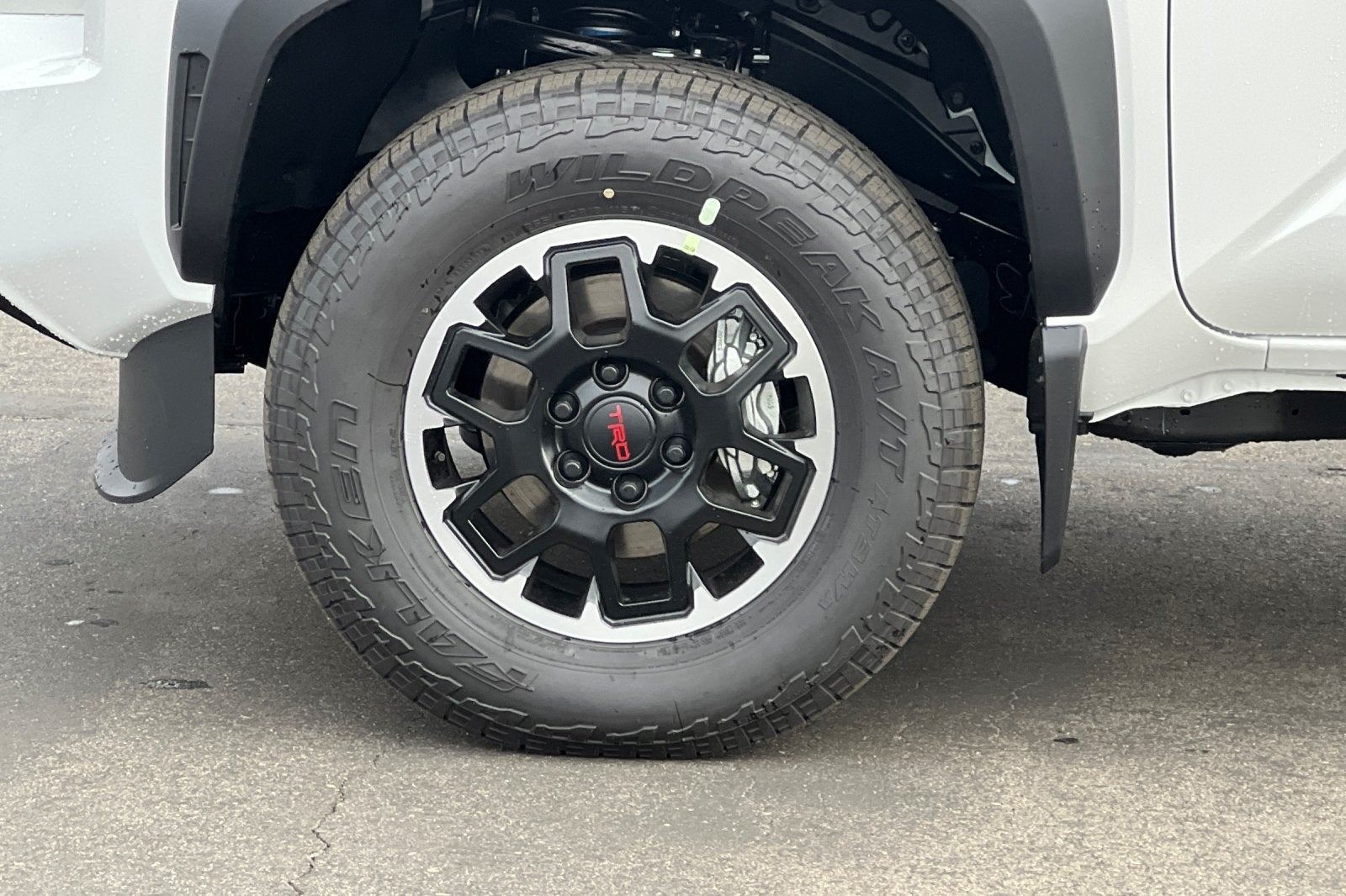 2026 Toyota Tacoma i-FORCE MAX TRD Off-Road i-FORCE MAX