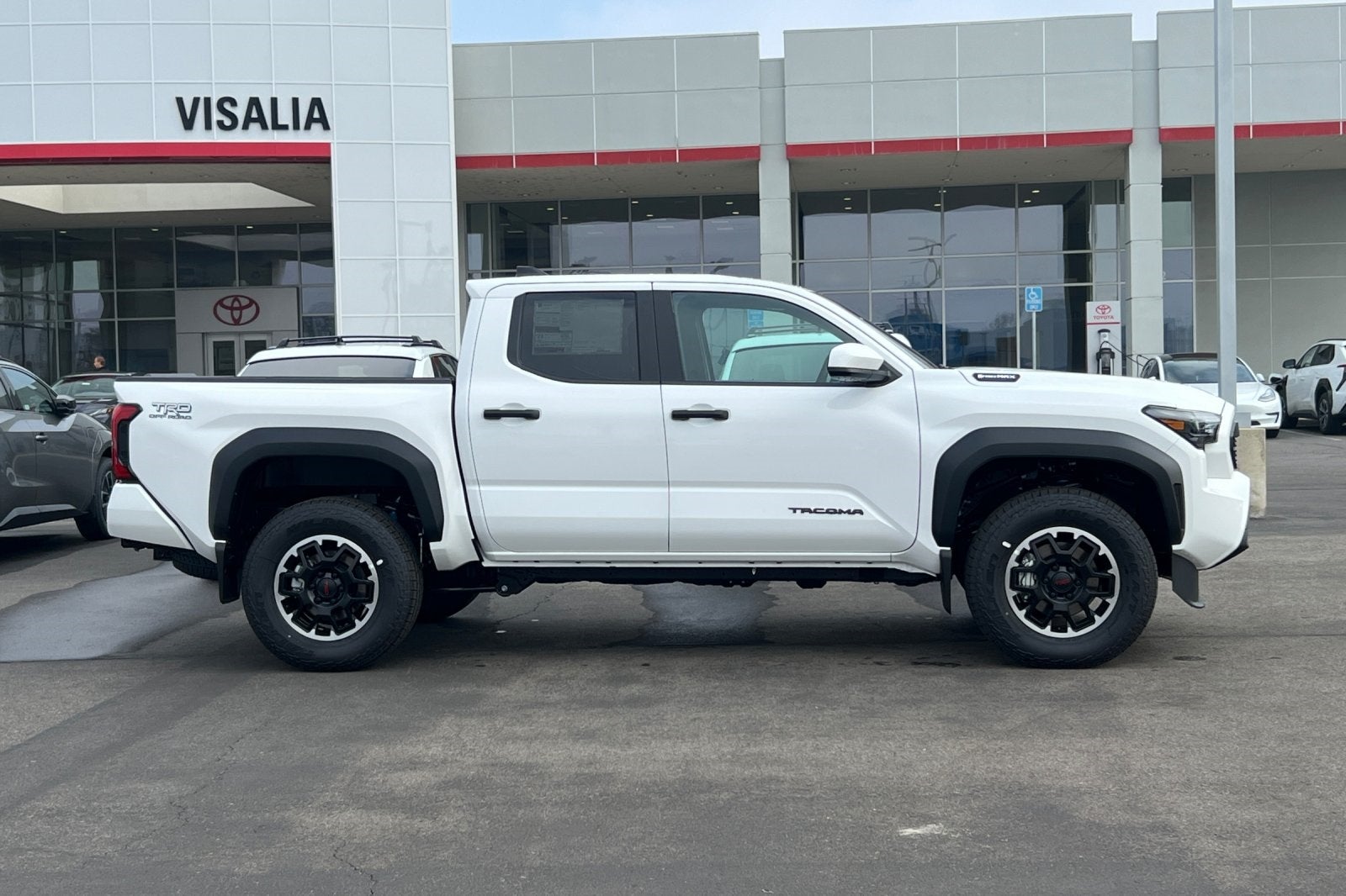 2026 Toyota Tacoma i-FORCE MAX TRD Off-Road i-FORCE MAX