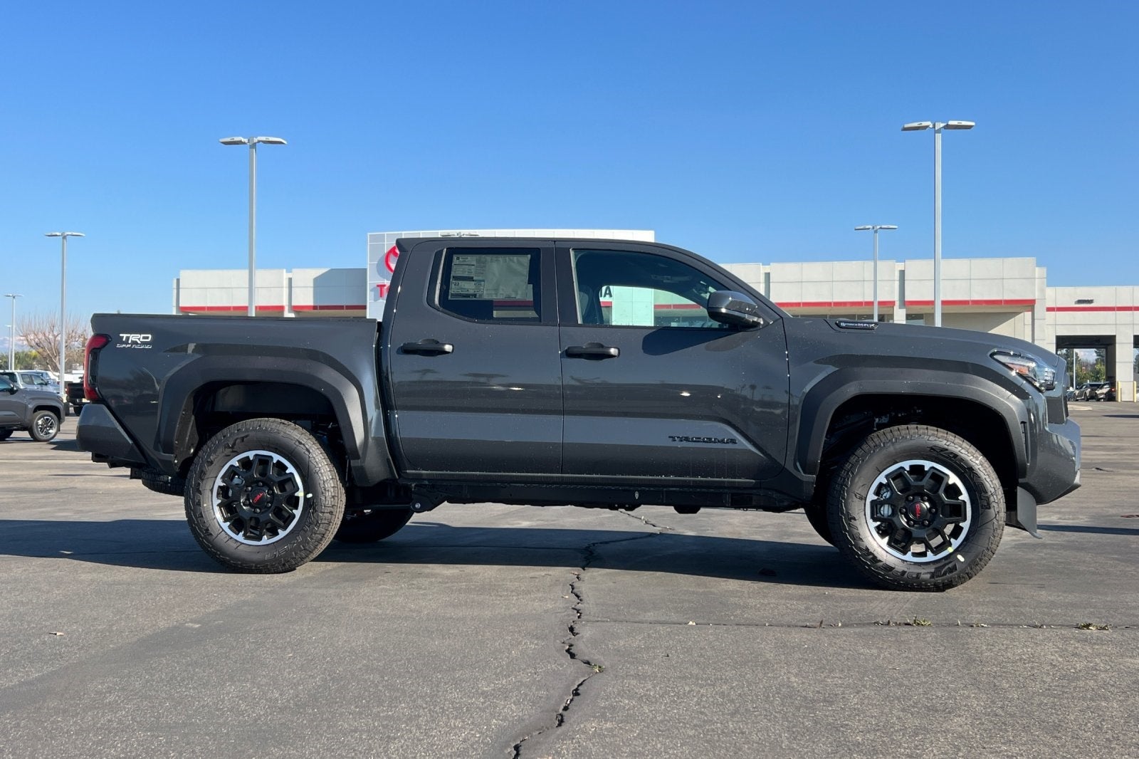 2026 Toyota Tacoma i-FORCE MAX TRD Off-Road i-FORCE MAX