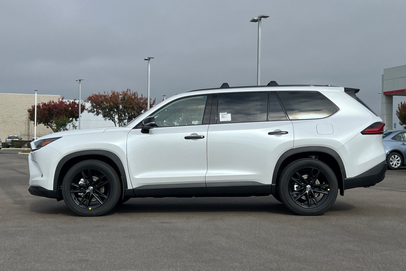 2026 Toyota Grand Highlander Hybrid Hybrid Nightshade