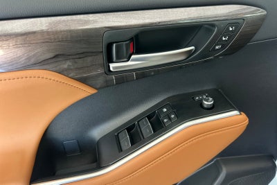 2026 Toyota Highlander Hybrid Hybrid Platinum