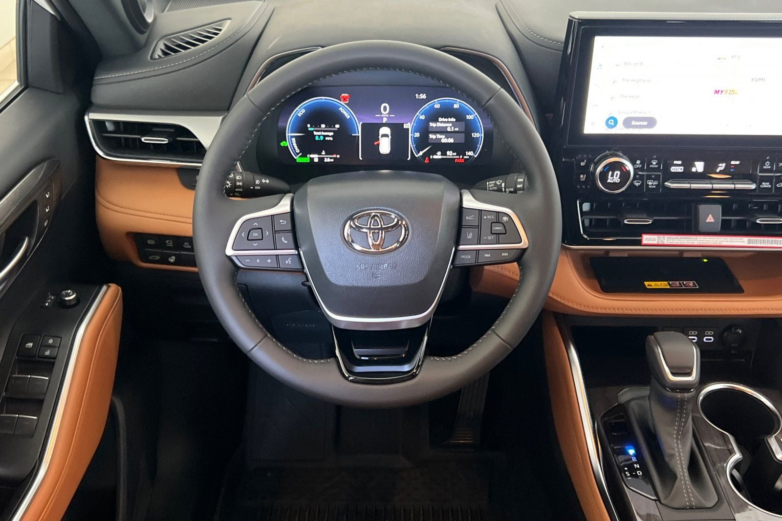 2026 Toyota Highlander Hybrid Hybrid Platinum