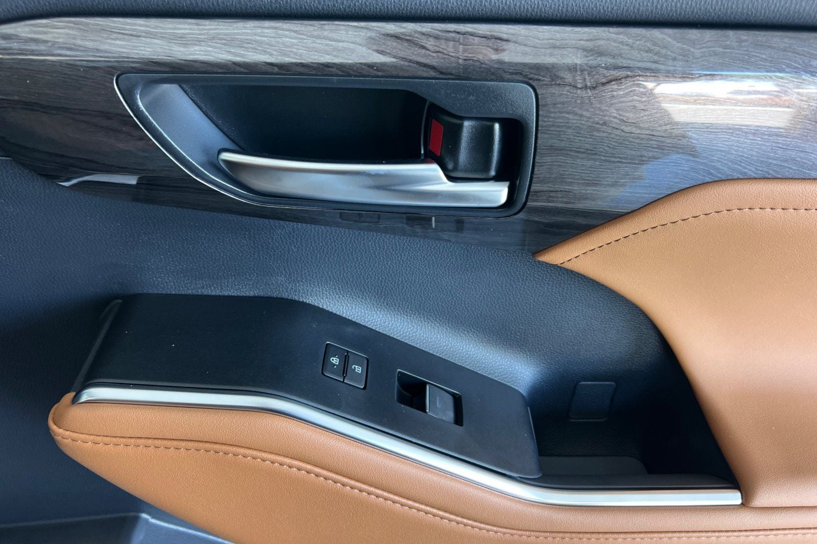 2026 Toyota Highlander Hybrid Hybrid Platinum