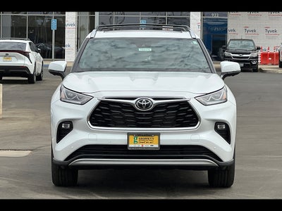 2026 Toyota Highlander Hybrid Platinum