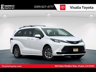 2026 Toyota Sienna LE