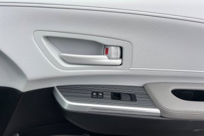 2026 Toyota Sienna LE 8 Passenger