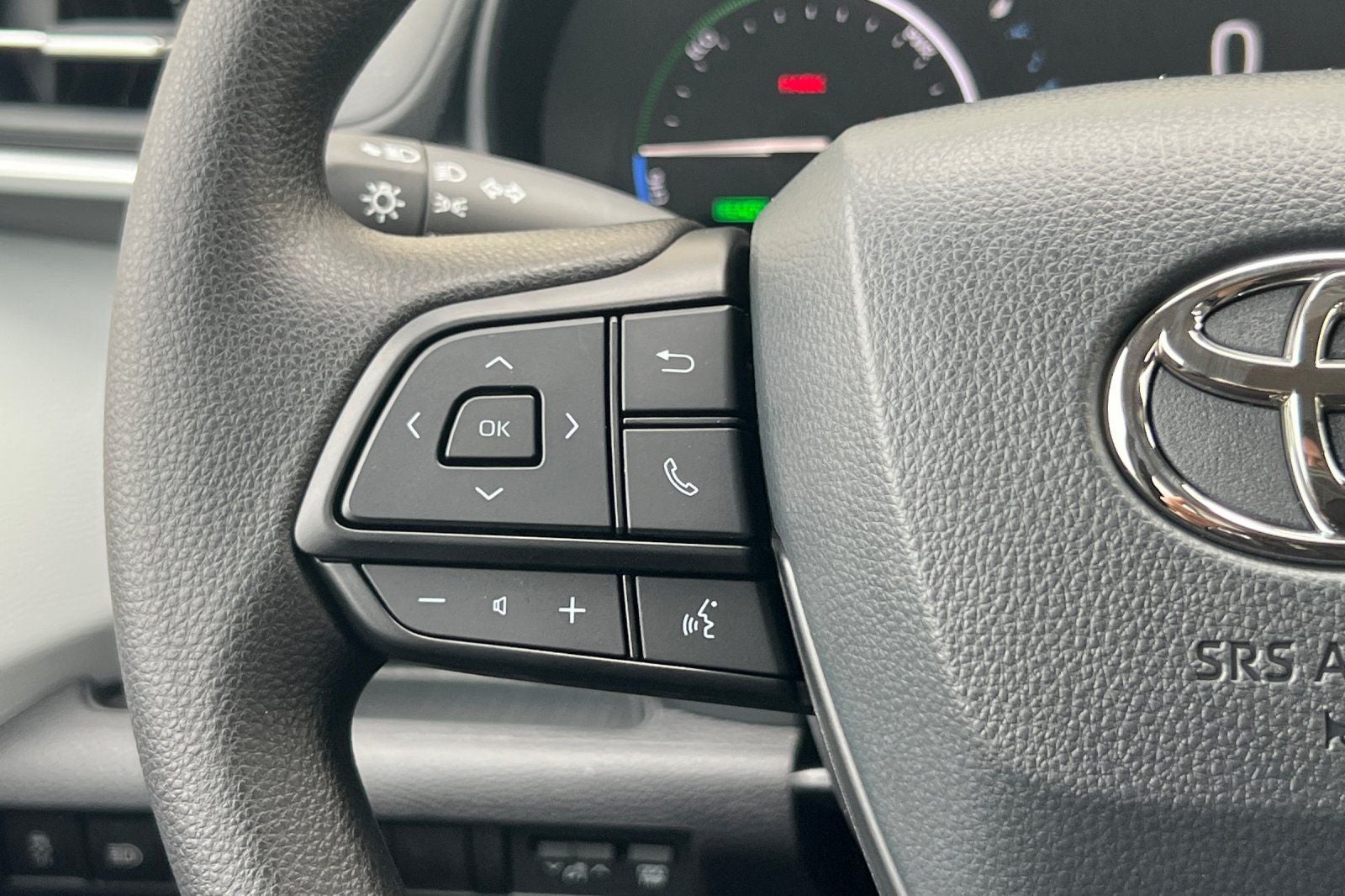 2026 Toyota Sienna LE 8 Passenger