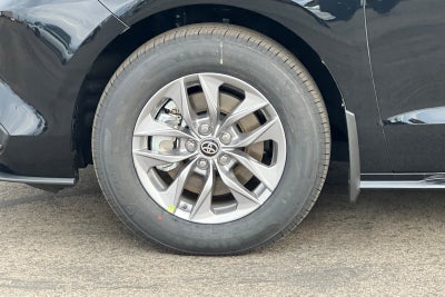 2026 Toyota Sienna LE 8 Passenger