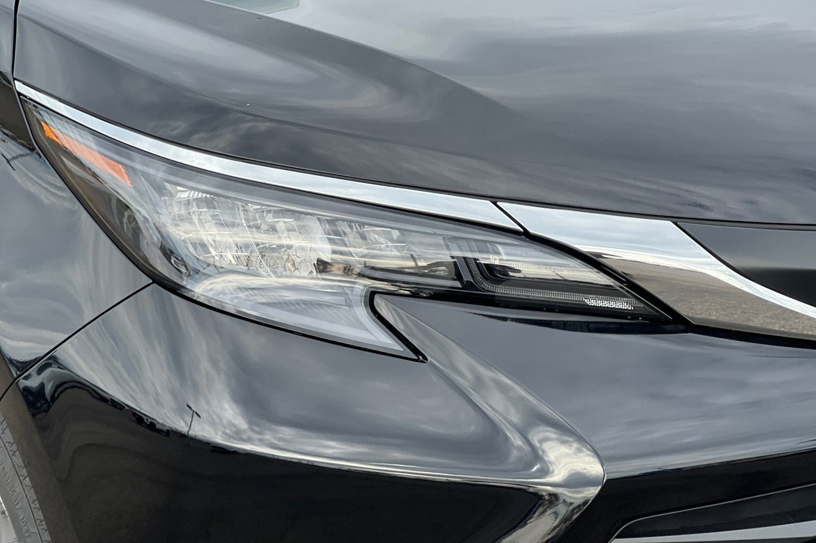 2026 Toyota Sienna LE 8 Passenger