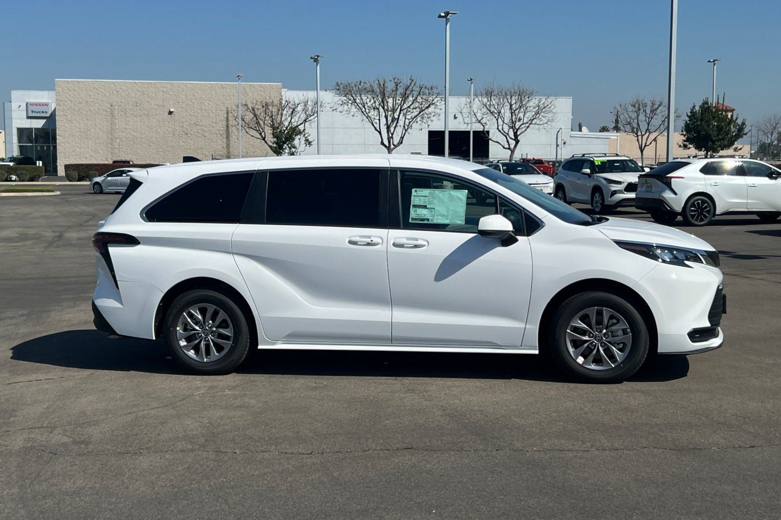 2026 Toyota Sienna LE