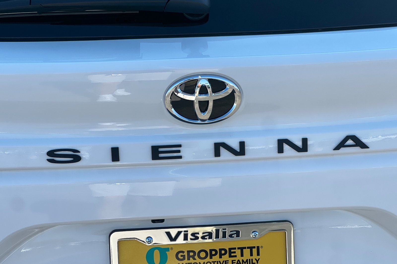 2026 Toyota Sienna LE