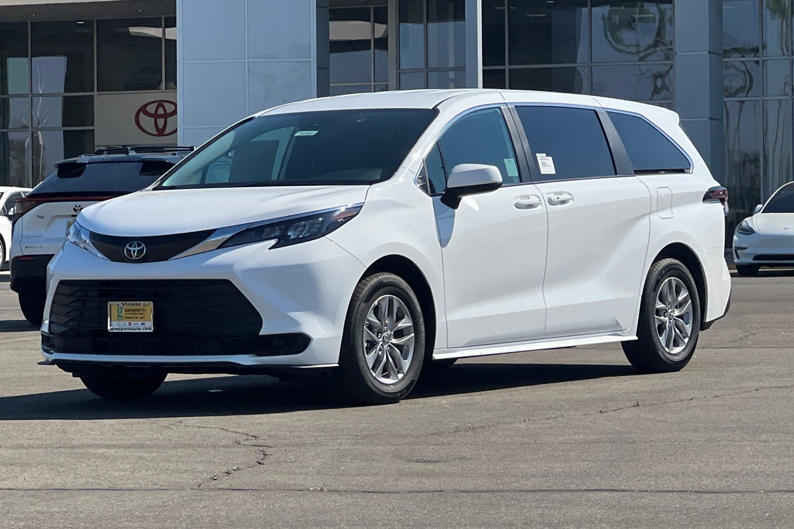 2026 Toyota Sienna LE
