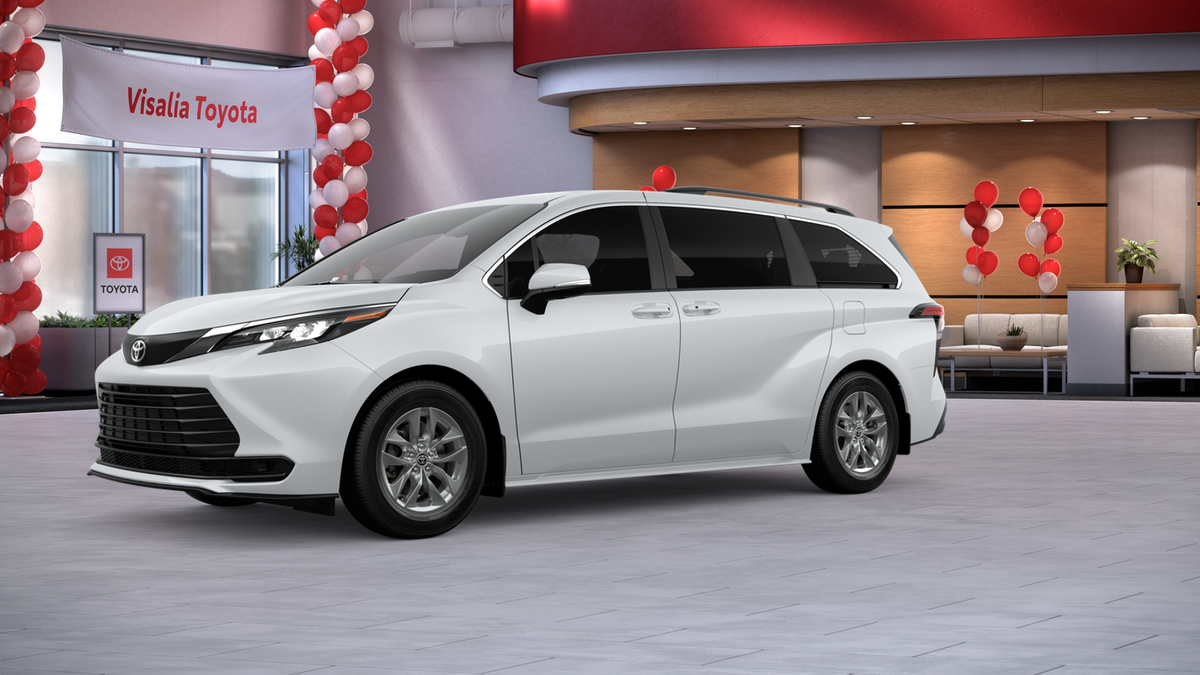 2026 Toyota Sienna LE
