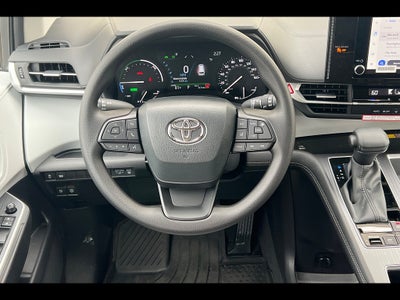 2026 Toyota Sienna LE
