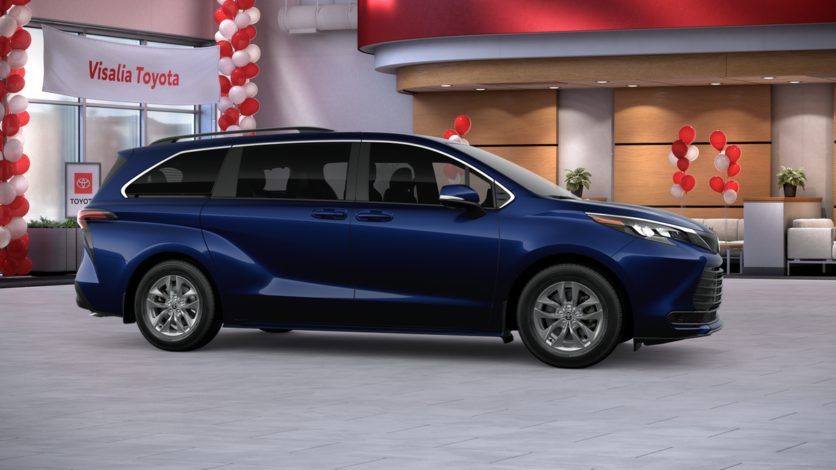 2026 Toyota Sienna LE