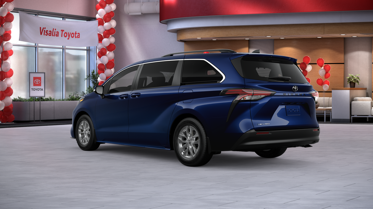 2026 Toyota Sienna LE