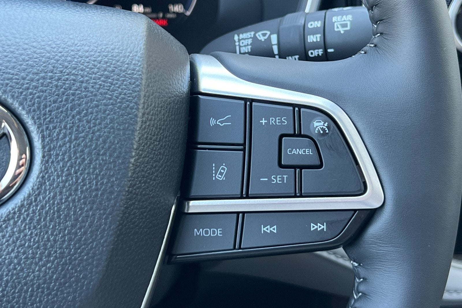 2026 Toyota Highlander Hybrid Hybrid Limited