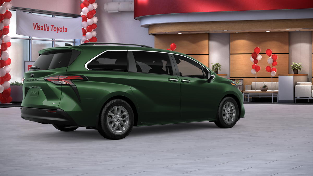 2026 Toyota Sienna XLE