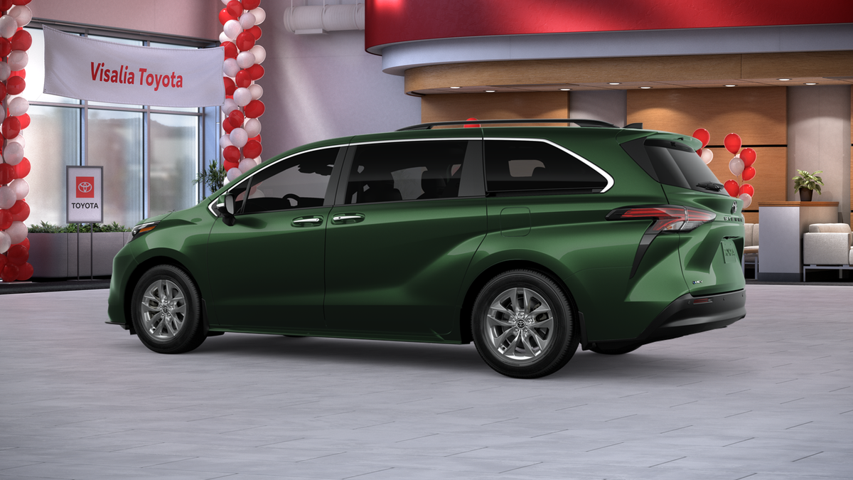 2026 Toyota Sienna XLE