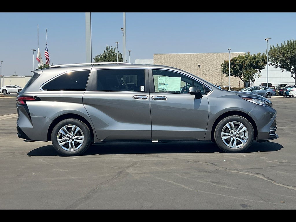 2026 Toyota Sienna Limited