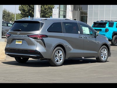 2026 Toyota Sienna Limited