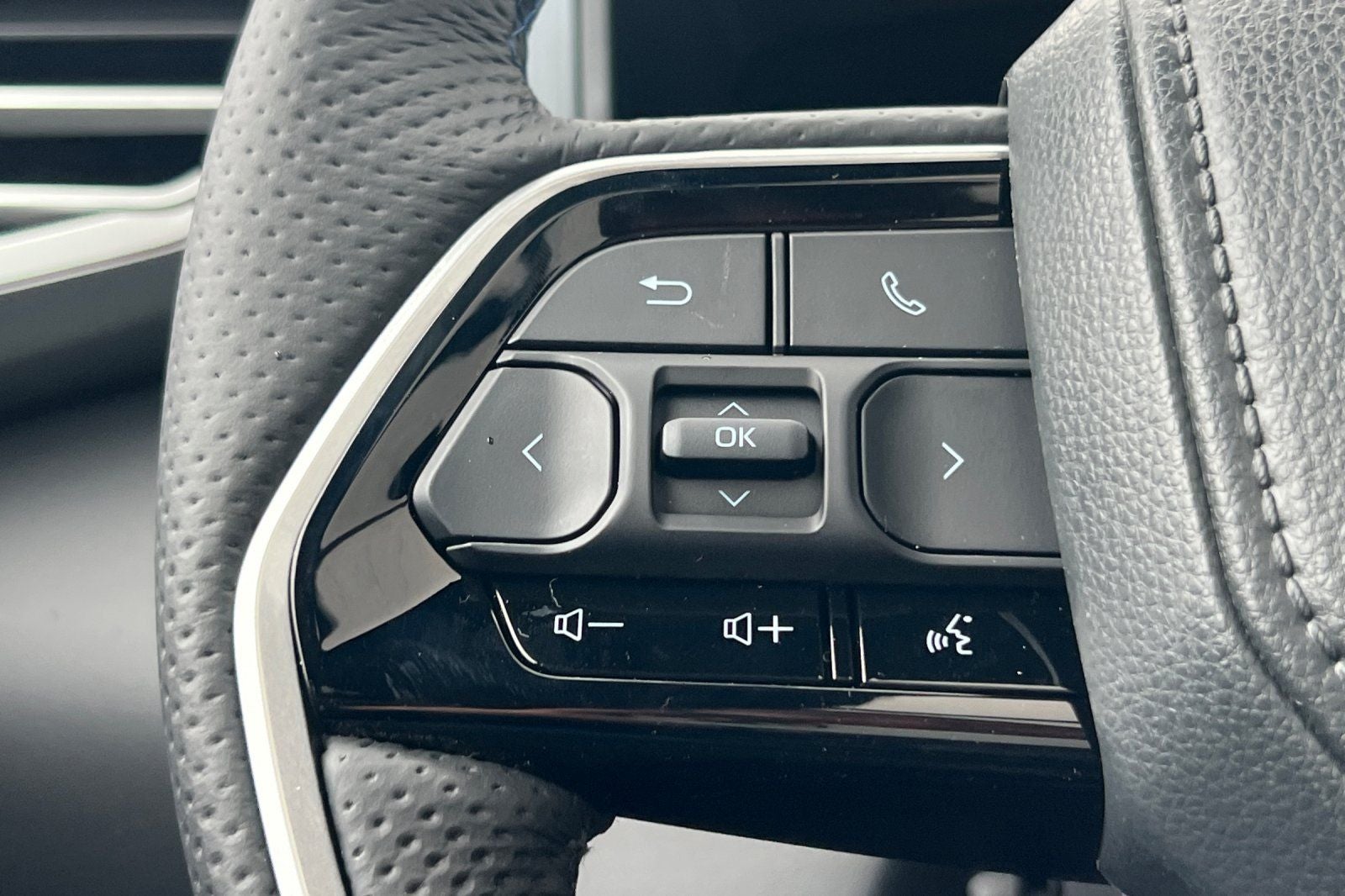 2025 Toyota Tundra i-FORCE MAX Platinum i-FORCE MAX