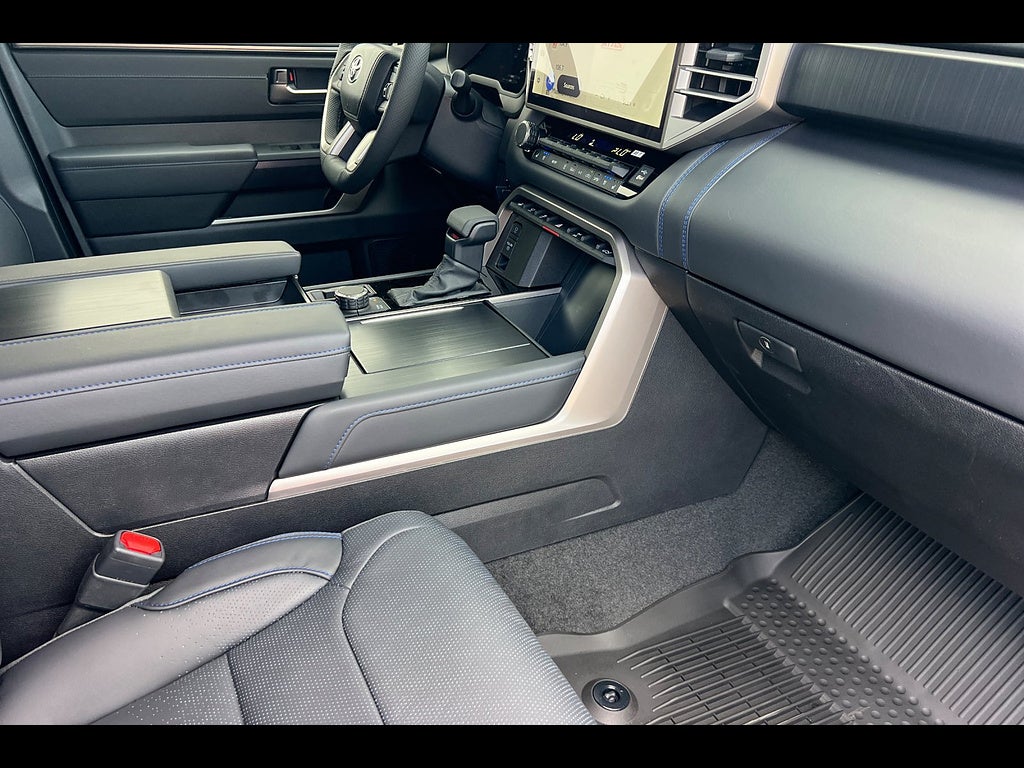 2026 Toyota Tundra i-FORCE MAX Platinum i-FORCE MAX