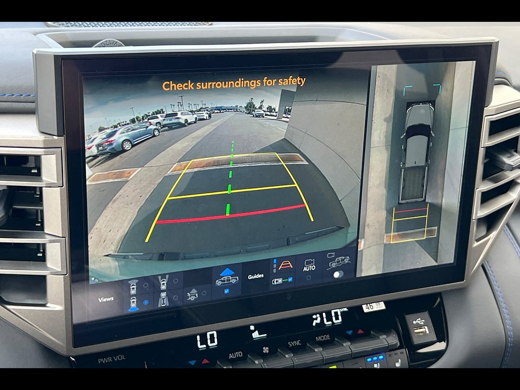 2026 Toyota Tundra i-FORCE MAX Platinum i-FORCE MAX