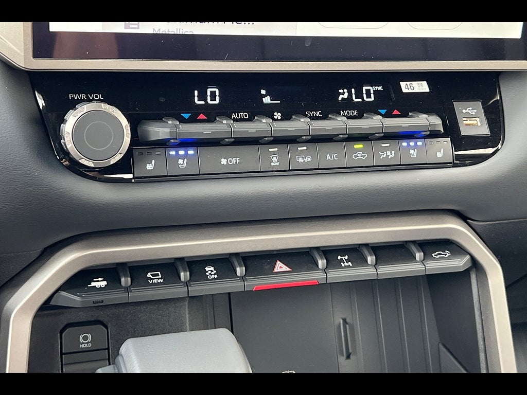 2026 Toyota Tundra i-FORCE MAX Platinum i-FORCE MAX