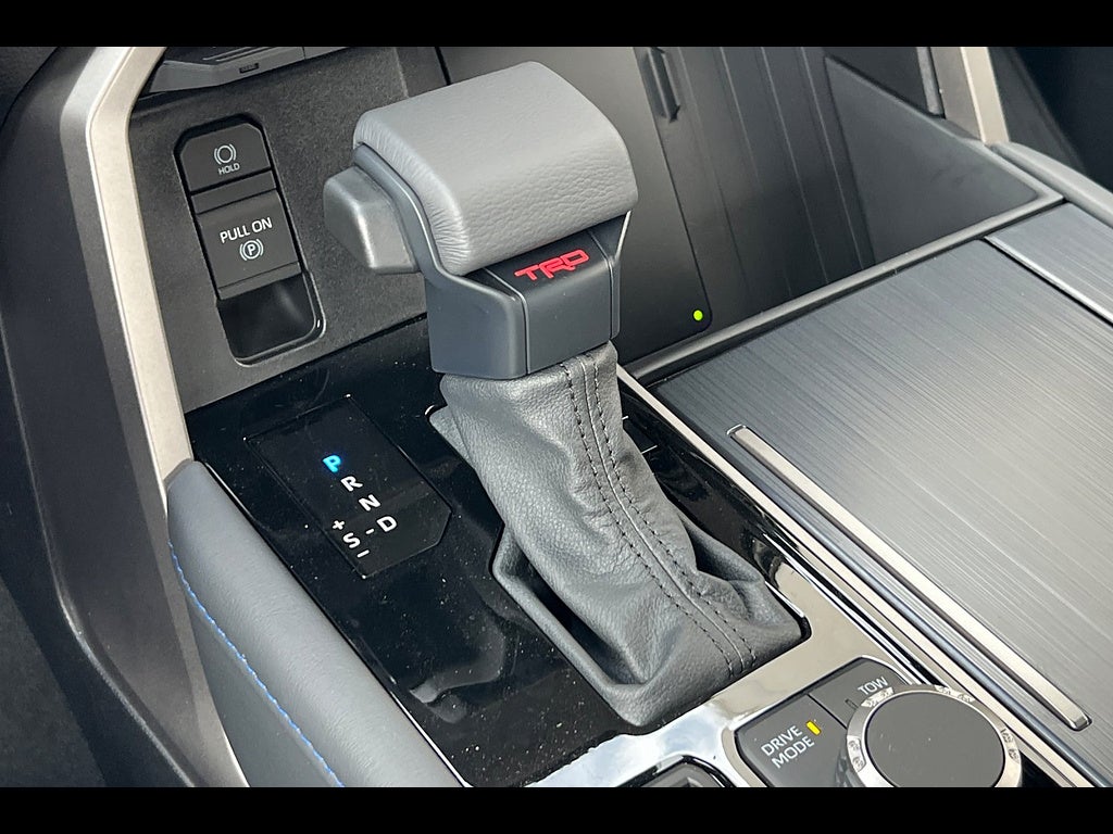 2026 Toyota Tundra i-FORCE MAX Platinum i-FORCE MAX