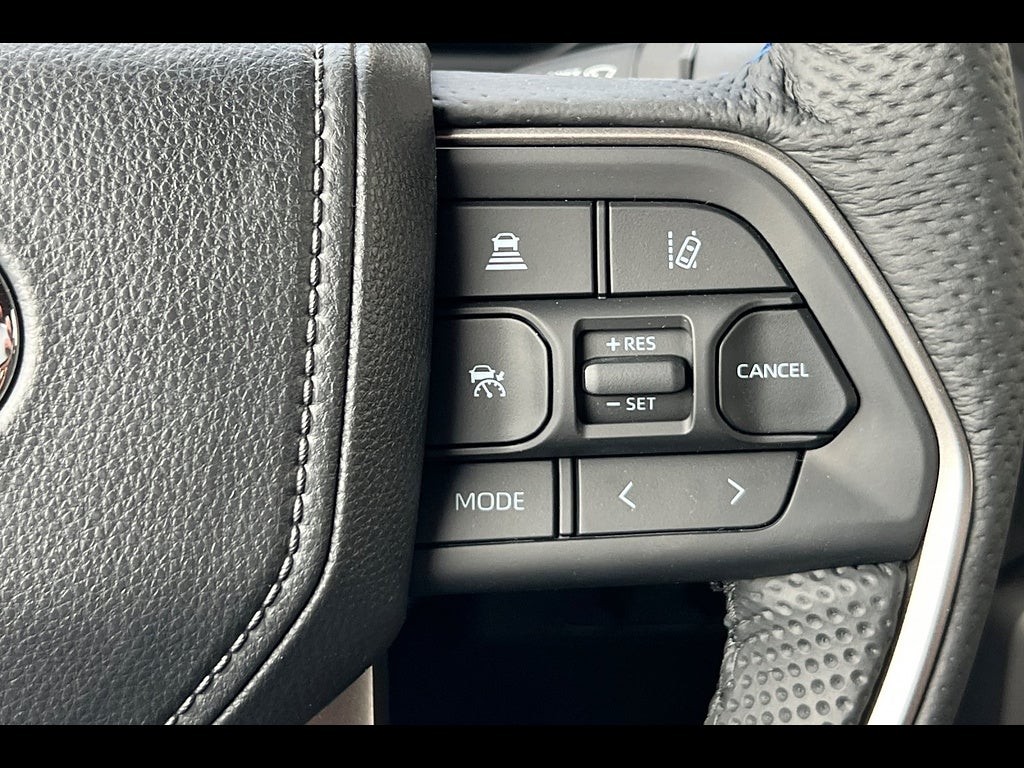 2026 Toyota Tundra i-FORCE MAX Platinum i-FORCE MAX