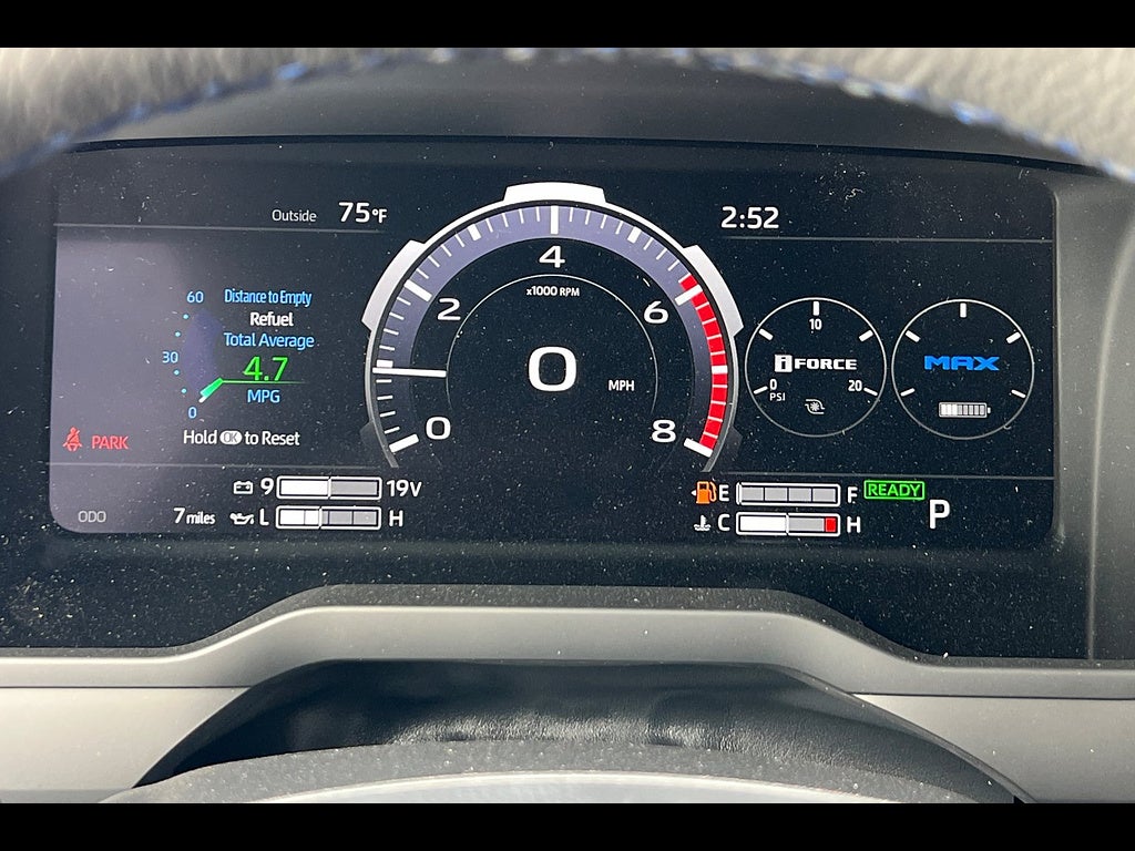 2026 Toyota Tundra i-FORCE MAX Platinum i-FORCE MAX