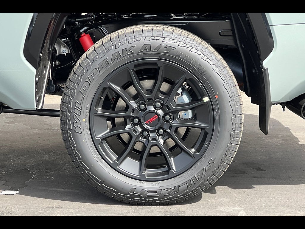2026 Toyota Tundra i-FORCE MAX Platinum i-FORCE MAX