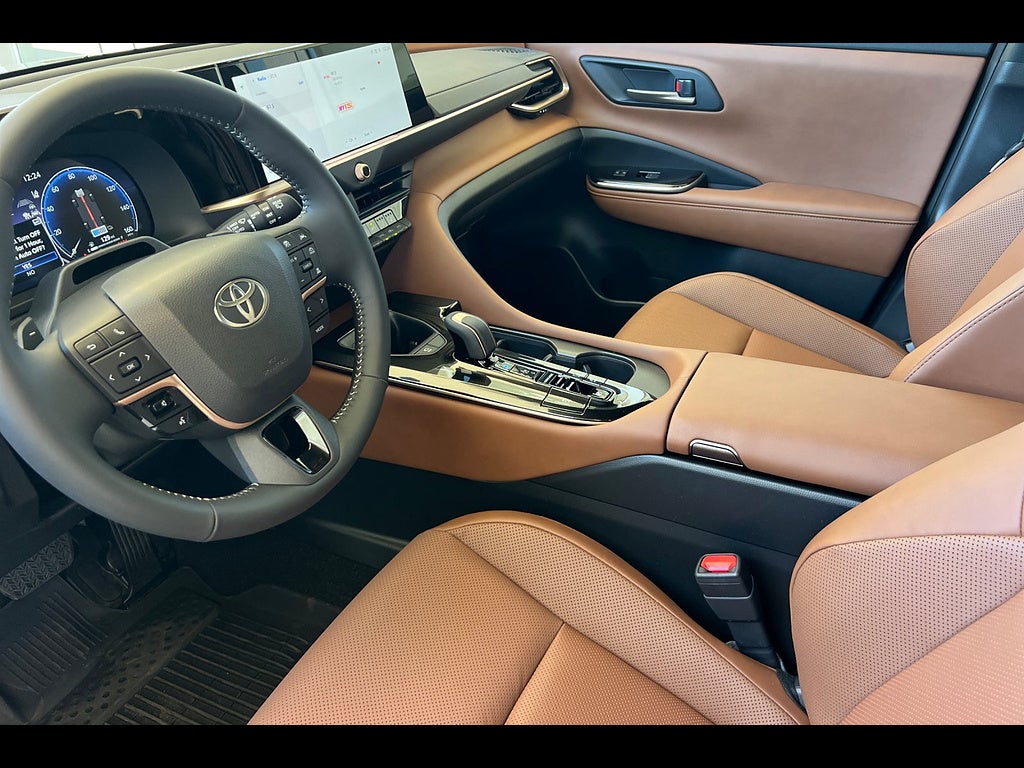 2026 Toyota Toyota Crown Signia Limited