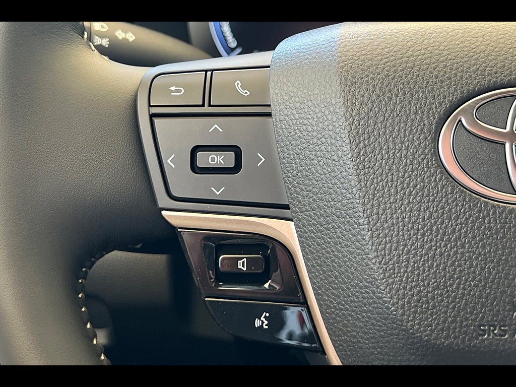 2026 Toyota Toyota Crown Signia Limited