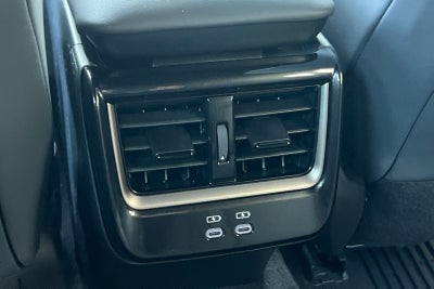 2026 Toyota Toyota Crown Signia XLE