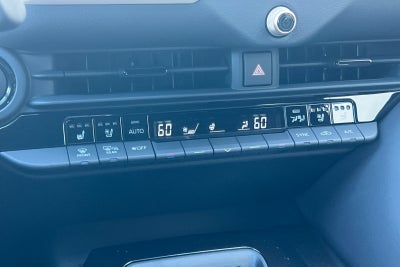 2026 Toyota Toyota Crown Signia XLE