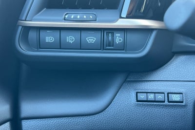 2026 Toyota Toyota Crown Signia XLE