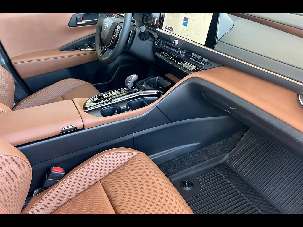 2026 Toyota Toyota Crown Signia Limited
