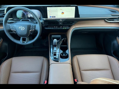 2026 Toyota Toyota Crown Signia Limited