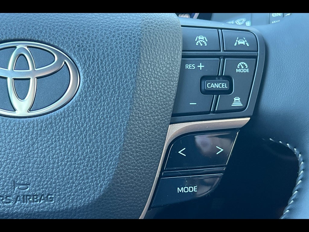 2026 Toyota Toyota Crown Signia Limited