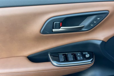 2026 Toyota Toyota Crown Signia XLE