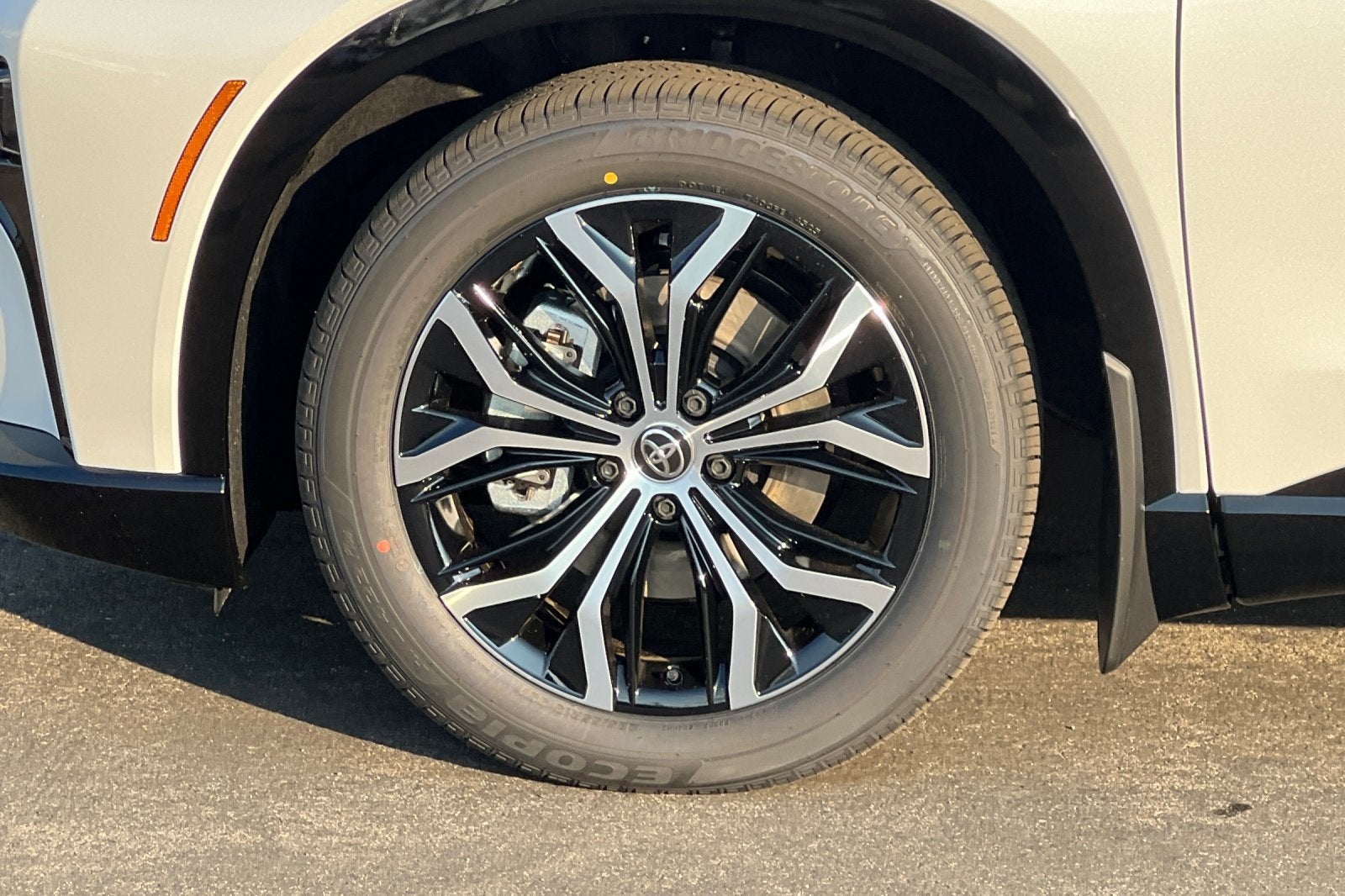 2026 Toyota Toyota Crown Signia XLE